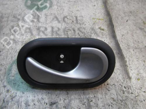 front-right-interior-door-handle-renault-clio-iii-br01-cr01-2005-2006-2007-2008-2009-2010-2011-2012-2013-2014-3841328 main image