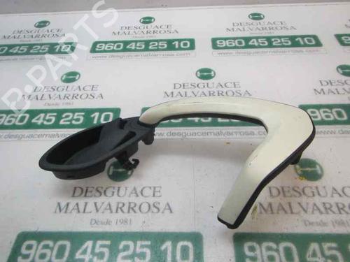 Used Front right interior door handle Front right interior door handle FORD KA (RU8) 1.2 (69 hp) 3875648 3875648