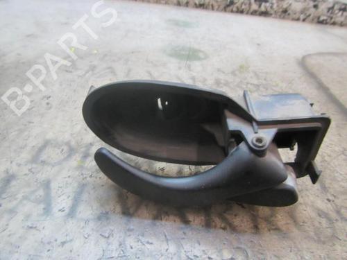 Used Front right interior door handle Front right interior door handle FORD TRANSIT Van (FA_ _) 2.4 DI (FAA_, FAB_, FAC_, FAD_) (90 hp) 3844106 3844106