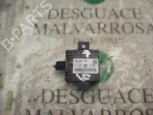 Used Electronic module VW GOLF V (1K1) 2.0 TDI 16V (140 hp) 3770764