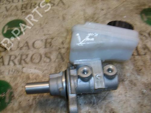 Used Brake master cylinder PEUGEOT 107 (PM_, PN_) 1.0 (68 hp) 3745709