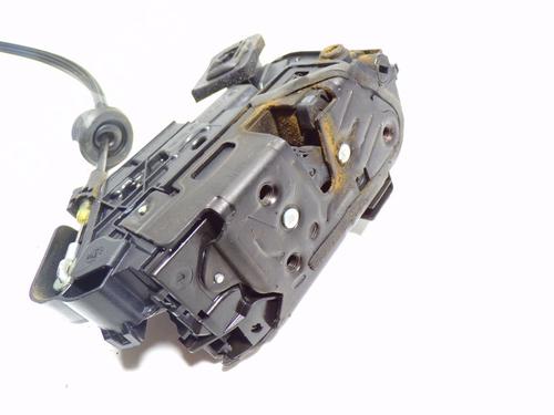 rear-right-lock-seat-arona-kj7-kjp-5ta839016e-5ta839016e-2017-8306025 main image
