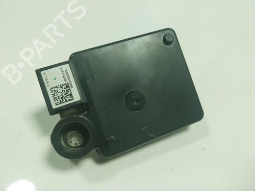 Module électronique TESLA MODEL Y (5YJY) Long Range All-wheel Drive (514 hp) 16665787
