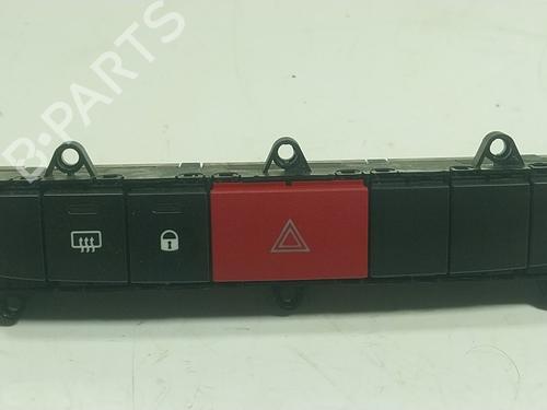 Used Warning switch PEUGEOT BOXER Van 2.2 BlueHDi 140 (140 hp) 25783145