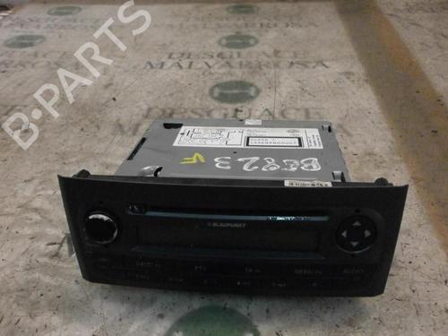 Used Radio Radio 3738646 3738646
