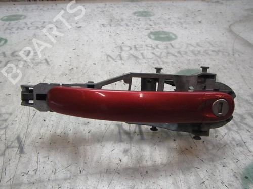 Used Front left exterior door handle Front left exterior door handle VW GOLF PLUS V (5M1, 521) 2.0 TDI 16V (140 hp) 4016582 4016582