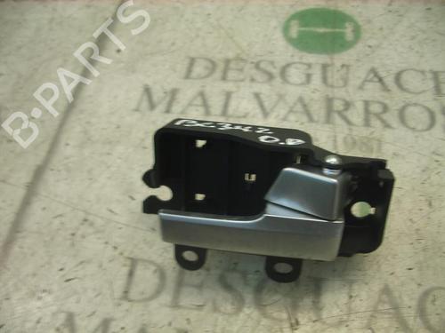 Used Front right interior door handle Front right interior door handle FORD FOCUS C-MAX (DM2) 1.8 TDCi (115 hp) 3762219 3762219