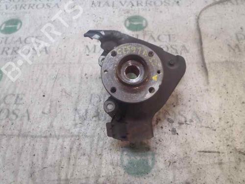 Used Left front steering knuckle Left front steering knuckle LANCIA YPSILON (843_) 1.3 D Multijet (843.AXE11, 843.AXE1A) (90 hp) 3830979 3830979