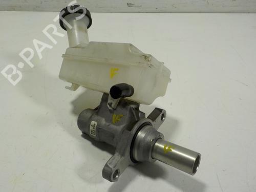 Used Brake master cylinder Brake master cylinder RENAULT CLIO V (B7_) 1.5 Blue dCi 85 (B7AG) (86 hp) 14931213 14931213