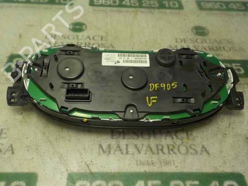 Instrument cluster DACIA LODGY (JS_) 1.5 dCi | BP6677232C47