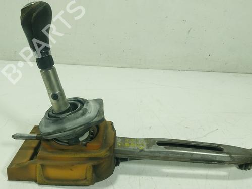 Used Gear lever Gear lever MERCEDES-BENZ C-CLASS (W204) [2007-2015] 35979234 35979234