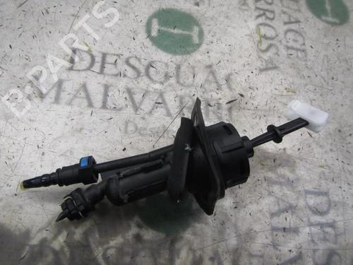 Used Clutch slave cylinder Clutch slave cylinder FORD FOCUS III 1.6 TDCi (115 hp) 14275073 14275073