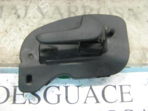 Used Front right interior door handle Front right interior door handle OPEL CORSA C (X01) 1.2 (F08, F68) (75 hp) 3770486 3770486