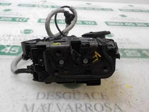 Vergrendeling rechts voor SKODA FABIA III (NJ3) 1.0 (75 hp) 3874154