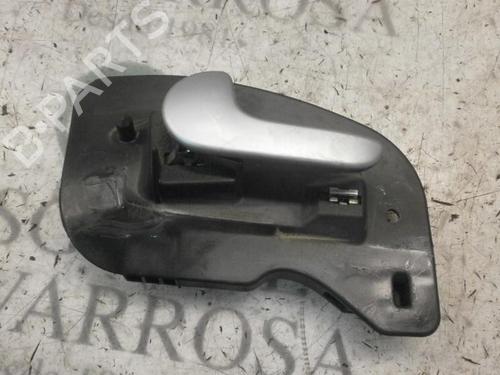 Used Front left interior door handle Front left interior door handle OPEL CORSA C (X01) 1.3 CDTI (F08, F68) (70 hp) 3735817 3735817