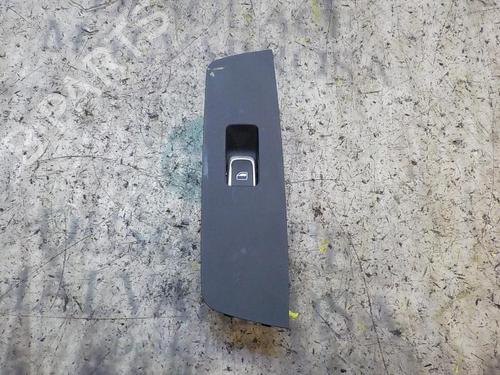 Used Right front window switch Right front window switch AUDI A1 Sportback (8XA, 8XF) 1.0 TFSI (95 hp) 4006744 4006744
