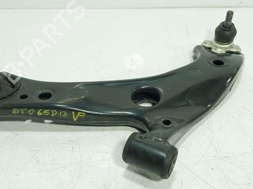Used Left front suspension arm Left front suspension arm TOYOTA COROLLA Hatchback (_E21_, _EA1_, _EH1_) 1.8 VVTi Hybrid (ZWE219) (140 hp) 40005314 40005314