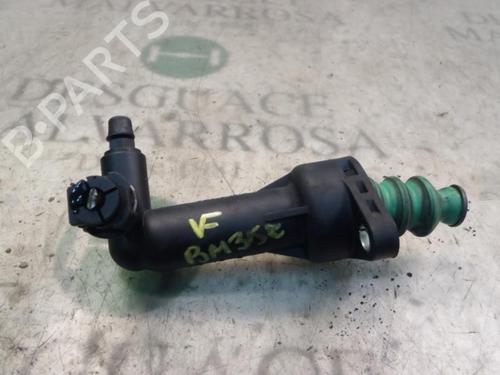 Used Clutch slave cylinder SKODA FABIA I (6Y2) 1.9 SDI (64 hp) 14268764