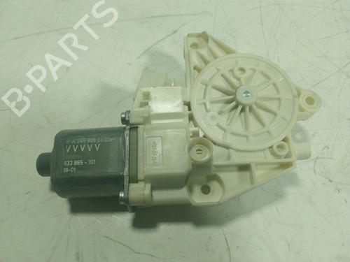 Left front window motor MERCEDES-BENZ GLA-CLASS (X156) GLA 180 (156.942) | BP16904001E21 