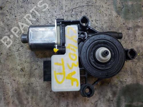 Used Right rear window motor SKODA OCTAVIA III (5E3, NL3, NR3) [2012-2021]  4006258