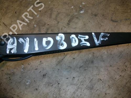 Front windshield wiper arm FORD FIESTA V (JH_, JD_) 1.6 16V | BP3755316C143 