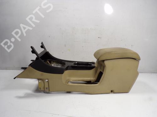 Used Armrest / Center console Armrest / Center console FORD MONDEO IV (BA7) 2.0 TDCi (140 hp) 9311975 9311975