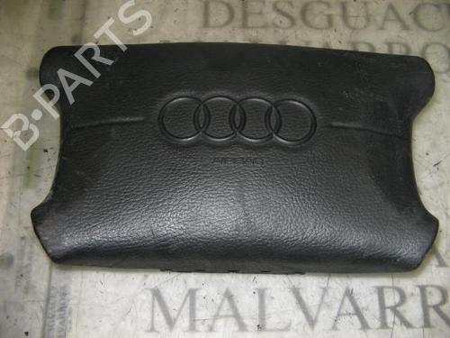 Used Driver airbag AUDI A4 B5 (8D2) 2.6 (150 hp) 3745697