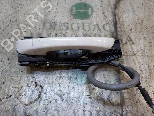 Used Front right exterior door handle VW GOLF VI (5K1) 1.2 TSI (105 hp) 3856945