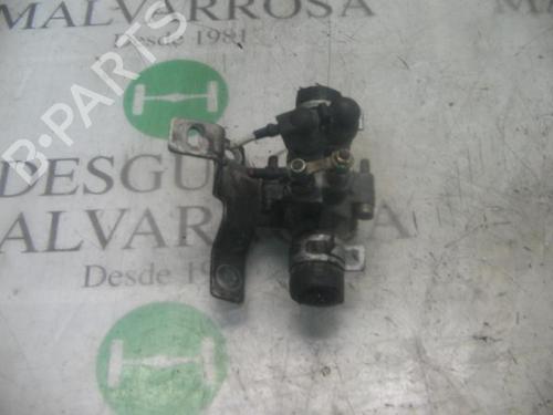 Used Thermostat housing Thermostat housing 14292153 14292153