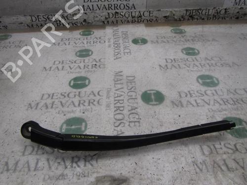 Used Front windshield wiper arm HONDA CIVIC VIII Hatchback (FN, FK) [2005-2012]  3829168
