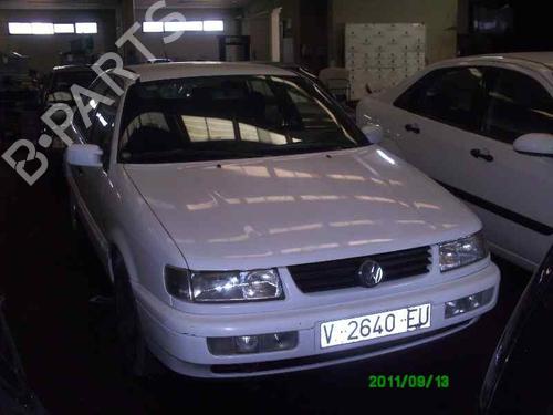 Right headlight VW PASSAT B3/B4 (3A2, 35I)  | BP3792581C29 