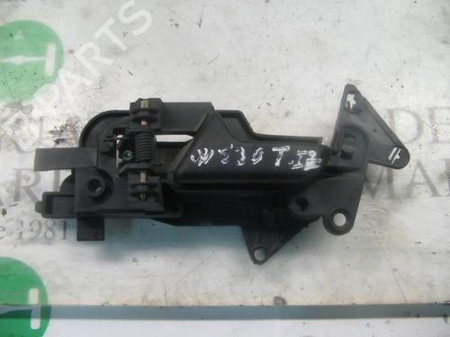 Used Rear left interior door handle Rear left interior door handle 3761780 3761780
