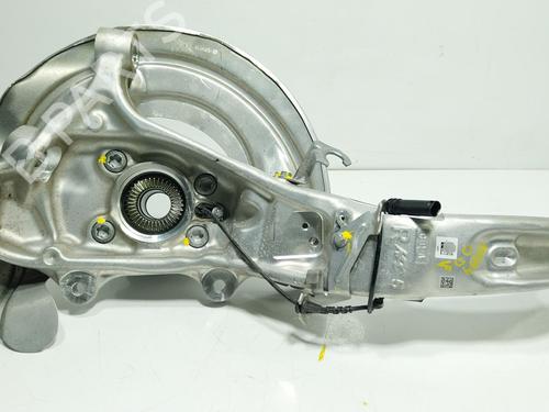 Used Right front steering knuckle Right front steering knuckle BMW X5 (G05, F95) xDrive 30 d Mild-Hybrid (286 hp) 34347335 34347335