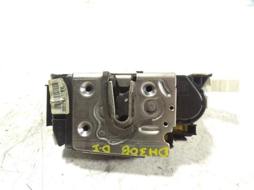 Used Front left lock Front left lock MERCEDES-BENZ C-CLASS (W204) C 180 CDI (204.000) (120 hp) 8286411 8286411