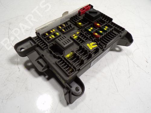 Used Fuse box Fuse box BMW X6 (E71, E72) 30 d (235 hp) 16086265 16086265