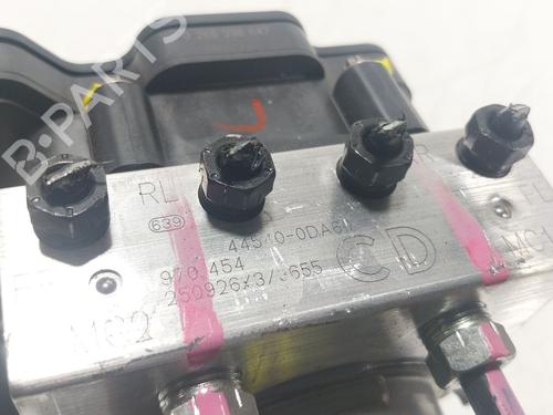 ABS pump TOYOTA YARIS CROSS (MXP_) 1.5 Hybrid (MXPJ11) | BP32081613M43