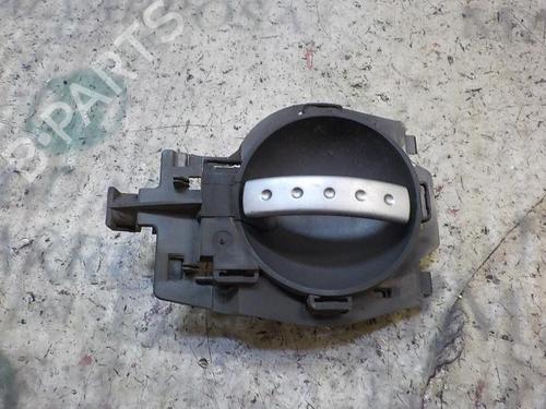 Used Front left interior door handle Front left interior door handle CITROËN C3 I (FC_, FN_) 1.1 i (60 hp) 3849672 3849672