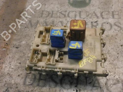 Used Fuse box Fuse box NISSAN PRIMERA Hatchback (P12) 2.2 Di (126 hp) 3785795 3785795