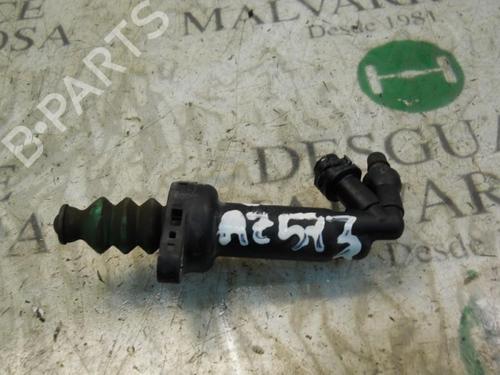 Used Clutch slave cylinder VW POLO (9N_, 9A_) 1.4 16V (75 hp) 14265399