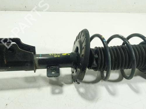 Used Left front shock absorber Left front shock absorber PEUGEOT 3008 II SUV (MC_, MR_, MJ_, M4_) 1.2 THP/ PureTech 130 (MRHNSM, MRHNSU, MRHNSJ, MRHNYW,... (131 hp) 30271869 30271869