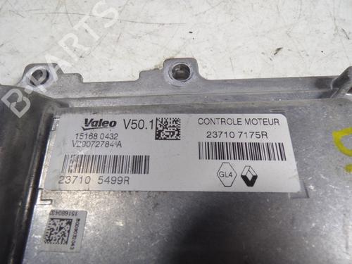 Engine control unit (ECU) RENAULT CAPTUR I (J5_, H5_) 0.9 TCe 90 | BP7818772M57 