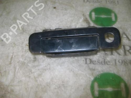 Używane Klamka zewnętrzna drzwi przednich lewych AUDI 100 C4 Saloon (4A2) [1990-1994]  3737515