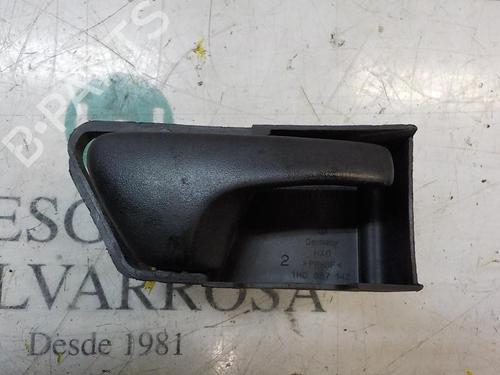 Used Front right interior door handle Front right interior door handle 3865605 3865605