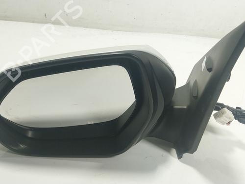 Used Left mirror TOYOTA YARIS (_P21_, _PA1_, _PH1_) 1.5 Hybrid (MXPH10, MXPH11) (116 hp) 31750742
