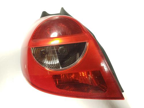 left-taillight-renault-clio-iii-br01-cr01-2005-2006-2007-2008-2009-2010-2011-2012-2013-2014-26019725 main image
