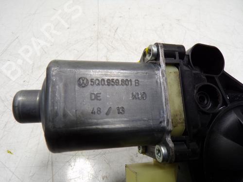 Left front window motor VW GOLF VII (5G1, BQ1, BE1, BE2) 1.6 TDI | BP15393449E21 
