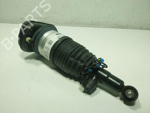 Used Right rear shock absorber BMW X7 (G07) xDrive 40 d Mild-Hybrid (340 hp) 30196423