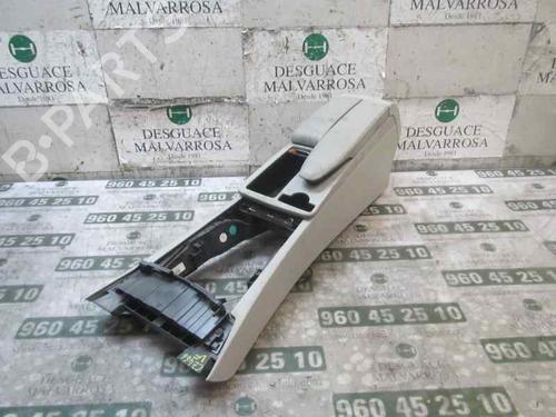 Used Armrest / Center console Armrest / Center console MERCEDES-BENZ E-CLASS Coupe (C207) [2009-2016] 7152310 7152310