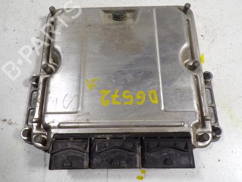 Used Engine control unit (ECU) Engine control unit (ECU) RENAULT TRAFIC II Van (FL) 1.9 dCi 100 (FL0C, FL0K, FL0B) (101 hp) 7311964 7311964