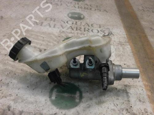 Hovedbremsecylinder FORD FIESTA V (JH_, JD_) 1.4 TDCi (68 hp) 3747852